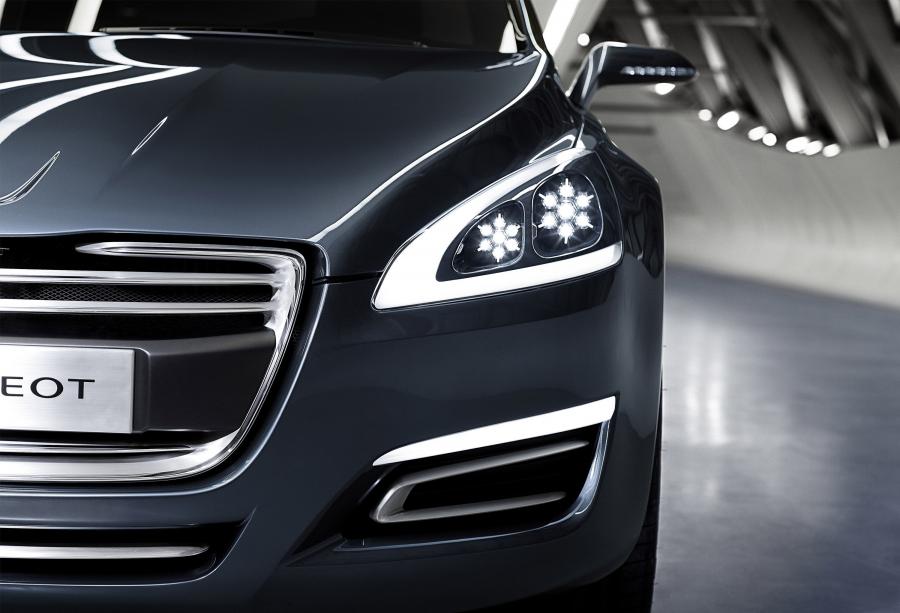  Peugeot 5 Concept 2010 года  (фото 9 из 28)